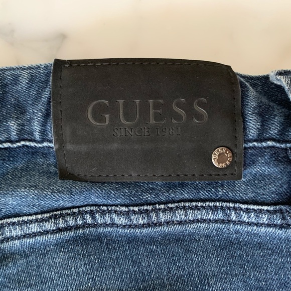 Guess Jeans - Picture 4 of 5